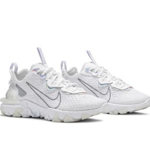 Nike React Vision Essential White & Particle Grey